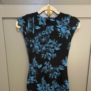 Love…Ady Floral Fitted Midi Dress - Black/Blue